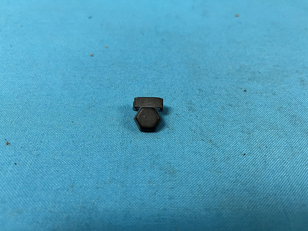 Gas pedal pin clip