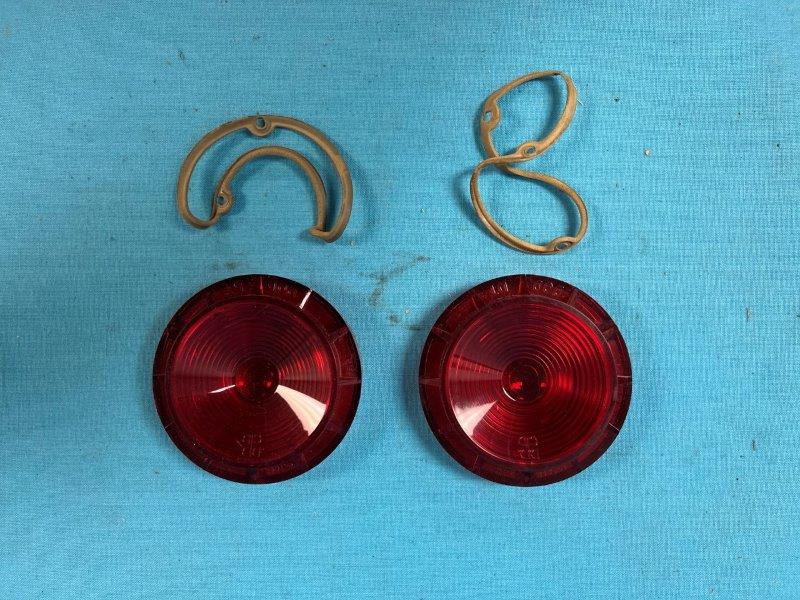 Upper taillight lenses & gaskets