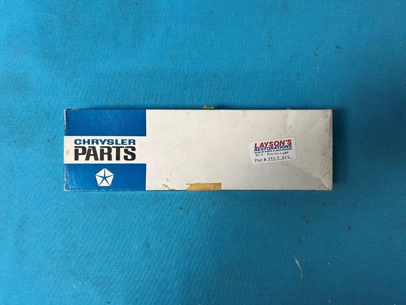 Front Parking lens and gasket in original sealed Chrysler box.