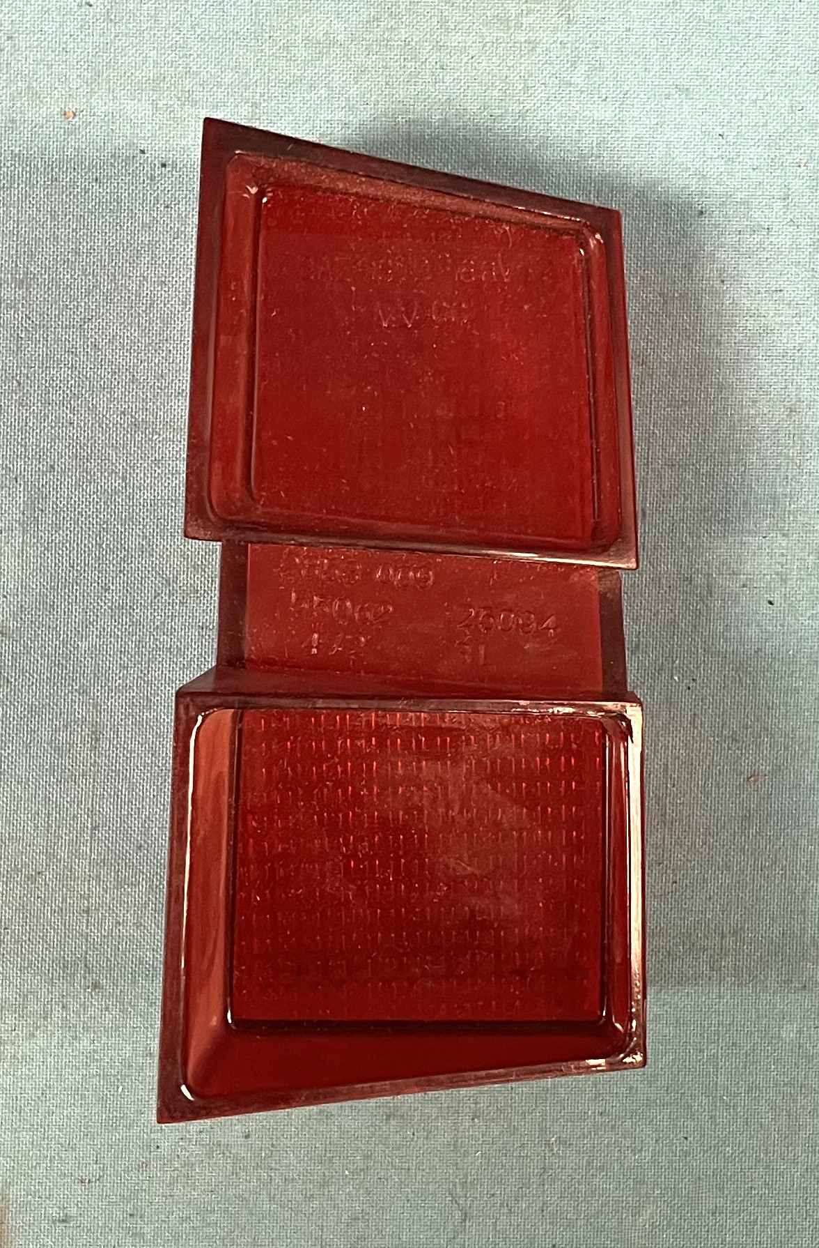 Taillight lens / gskt - Drivers side