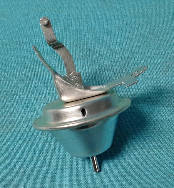 Vacuum Advance - Slant-six 225 for points distributor.