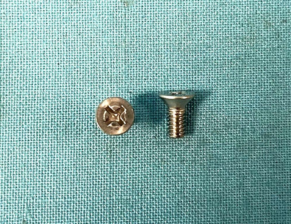 SS Phil Machine Screw 18-8 #8-32 x 3/8" Flat HD.  Used for window pivots (pair)