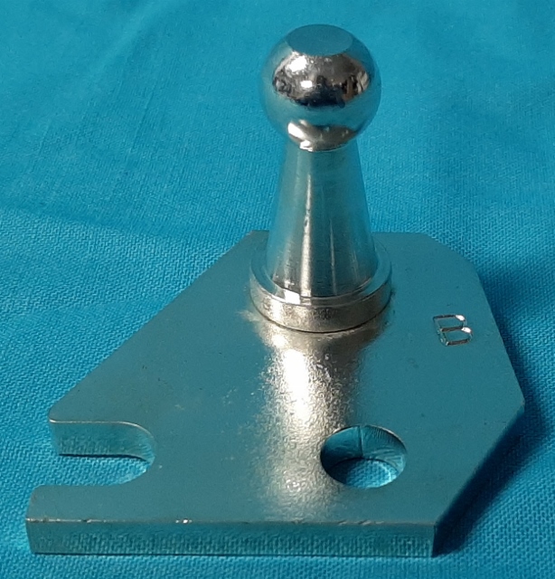 Bell Housing Ball Stud - Small Block