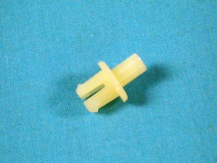 Door rivet