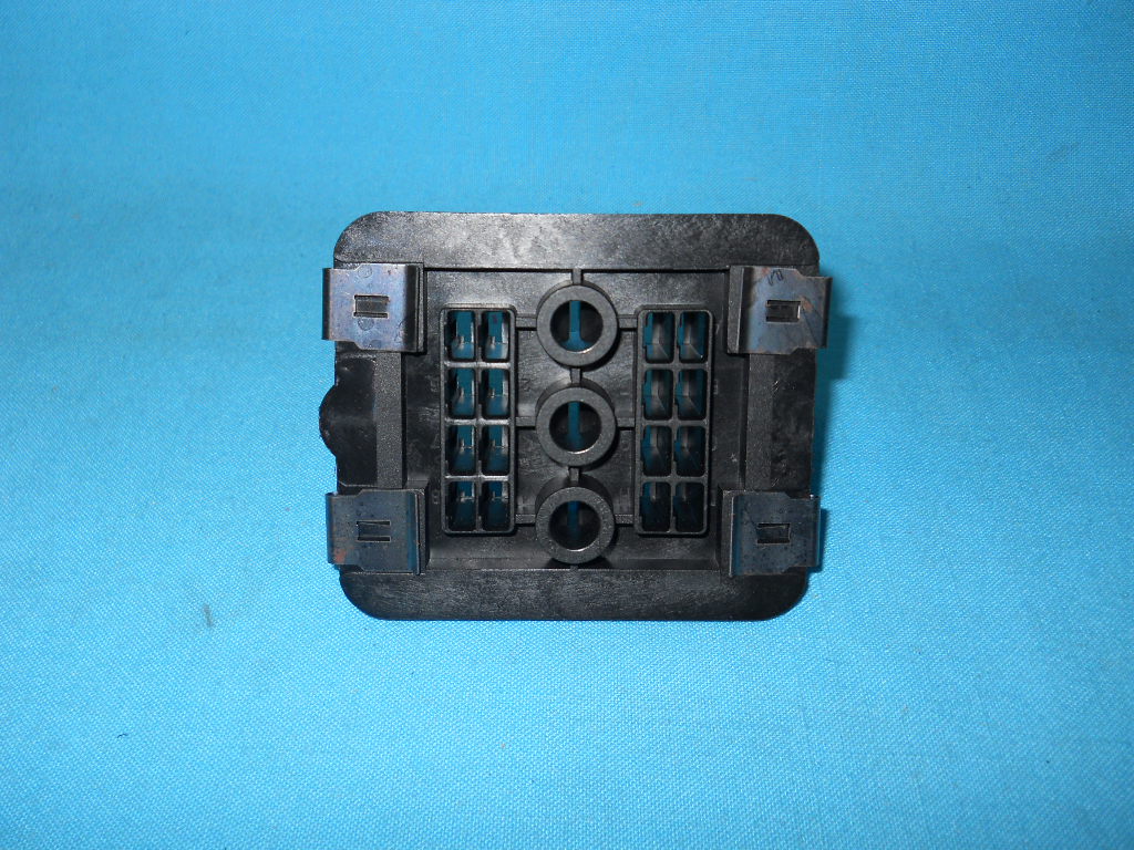 Bulkhead Connector