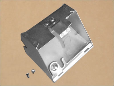 Ashtray with Rivets (n dash)
