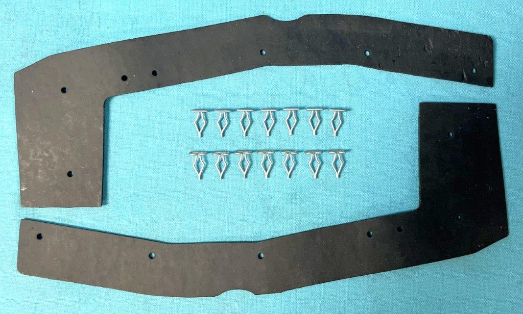 Front Splash Shield Gaskets (pair).