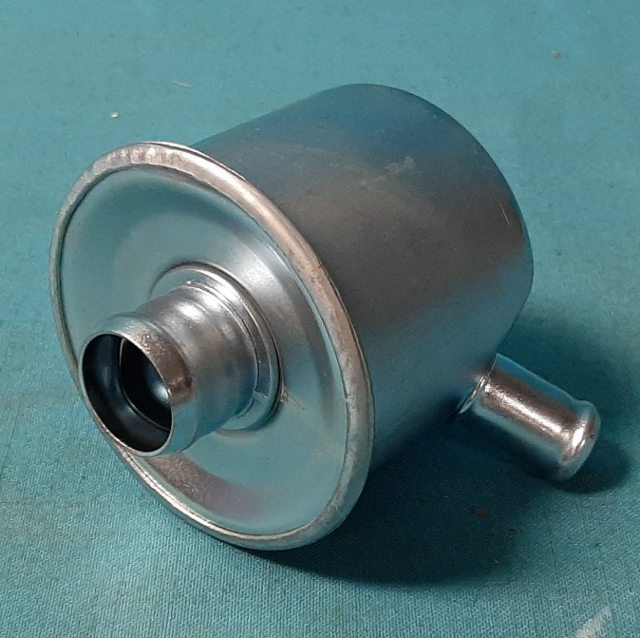 Oil Breather Cap - with 1 hose outlet, unpainted