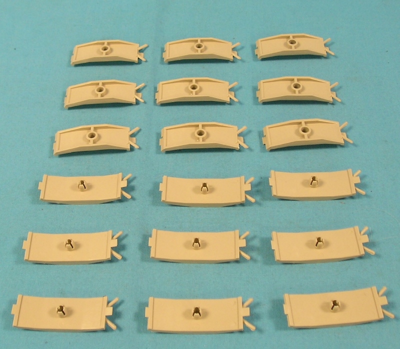Rocker Mldg Clip kit - 18 clips and plugs enough for both sides of the car.