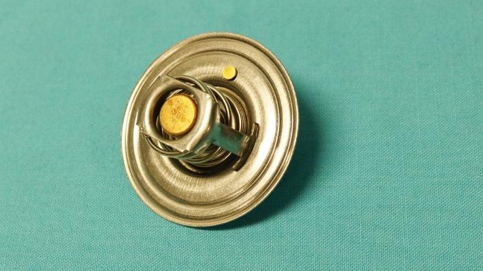 Thermostat - 180 Degree - Slant-six application only.  High Flow version.