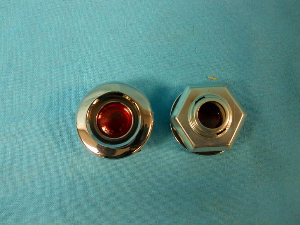 Rear Sidemarker - Curved style - Bezel and Lens only (no pigtails) - for vehicles that have socket for sidemarker built into the rear light harness (Sold as a Pair)  For Dodge Charger and Darts only.