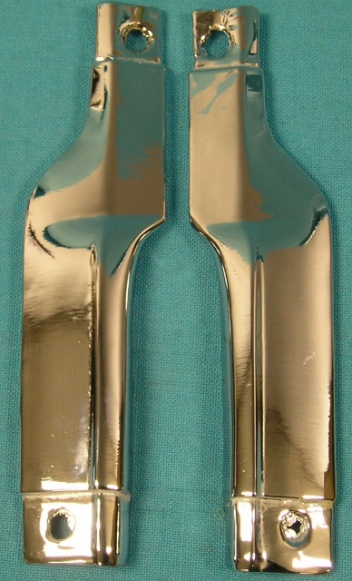 Front Transition mldgs (pair). for those vehicles that have Stainless trim along the top of quarter glass and door glass, where this mldg “transitions” between trim next to the quarter glass and the stainless boot mldg.  Original part number # 2784 024 / 025
