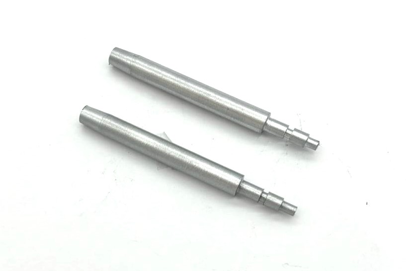 Sunvisor Metal tips - pair.  Zinc plated finish.