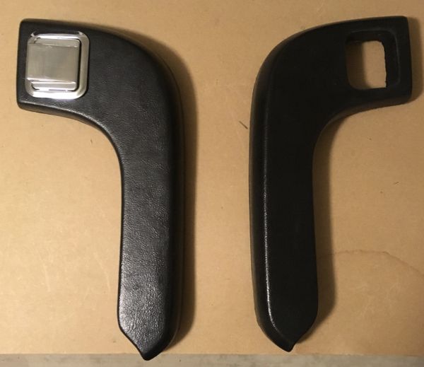 Temp production stop - Armrest Pads - Rear Convertible only - Pair (black)