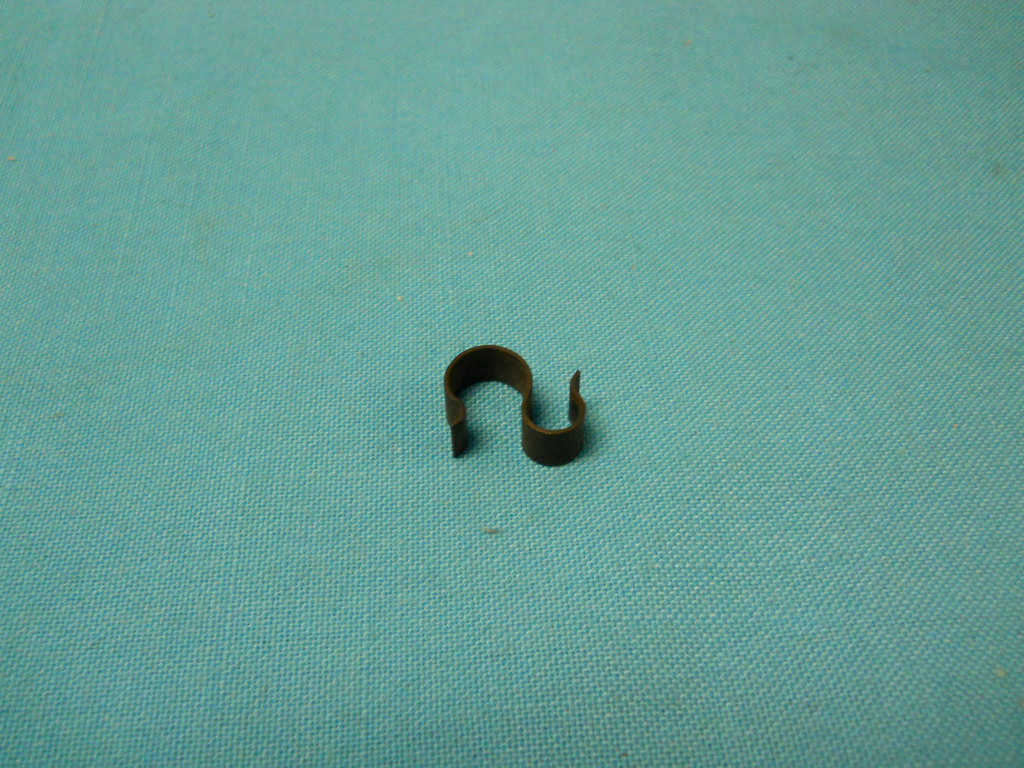 Brake & Fuel line clip - "S" clip - 3/8" & 1/4" black (each)