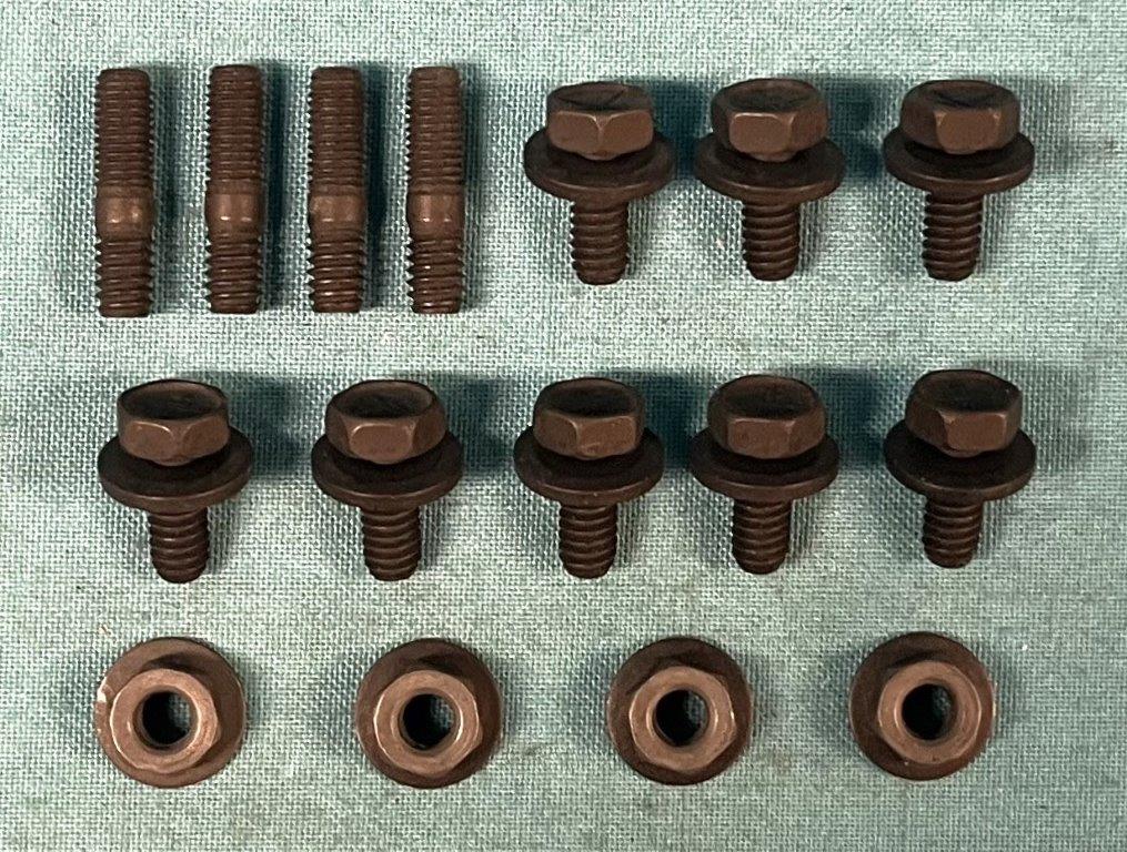 Valve cover bolt kit.  All 383 and 440 engines.   16 piece kit.