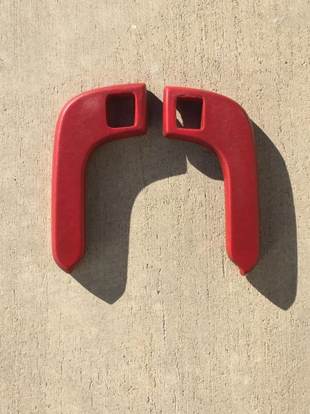 Temp production stop - Convertible Rear Armrest pads (pair) - Red