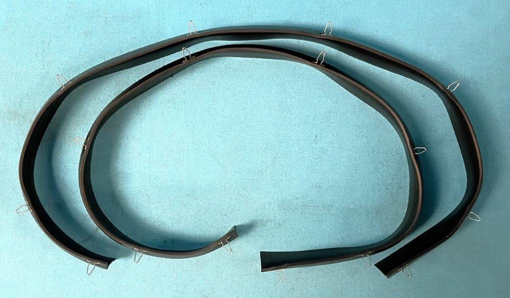Body Bumper Seal with clips - All C-body