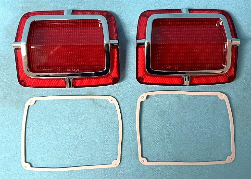 Taillight lens with new chrome (fits either left or right side) (Belvedere II models) - Pair (discount exempt)
