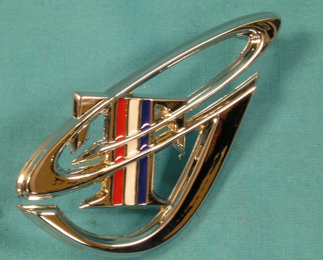 GT roof panel fancy "GT" script emblem (2526 236)