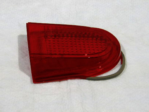 Passenger side Outer Tail light Lens and NO Chrome Trim