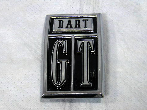 GT fender emblem "Dart GT" - discount exempt - original part # 2582 375
