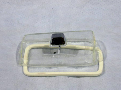 Passenger side front Parking Lens (w/Chrome center) - discount exempt