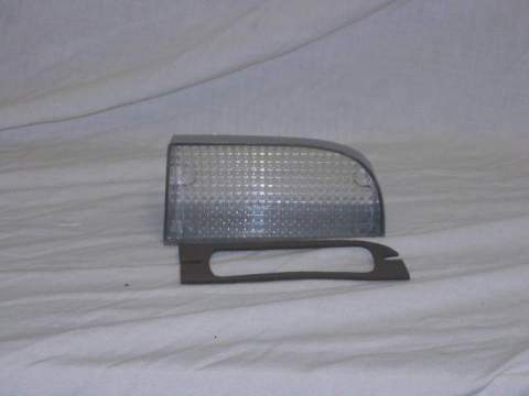 Superbird - Passenger front parking lens-clear