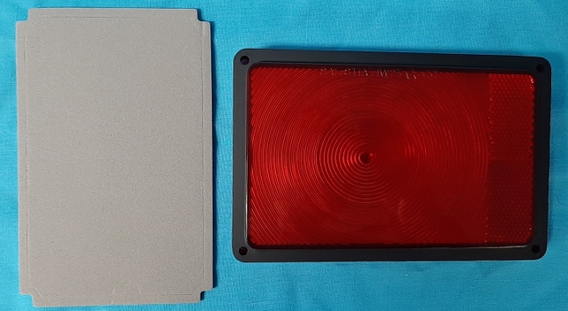 Passenger side inner tailight lens - Discount exempt