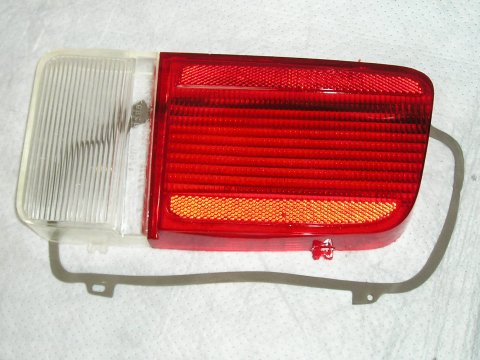 Drivers side Taillight lens