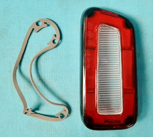 Passenger Inner Tail-light Lens