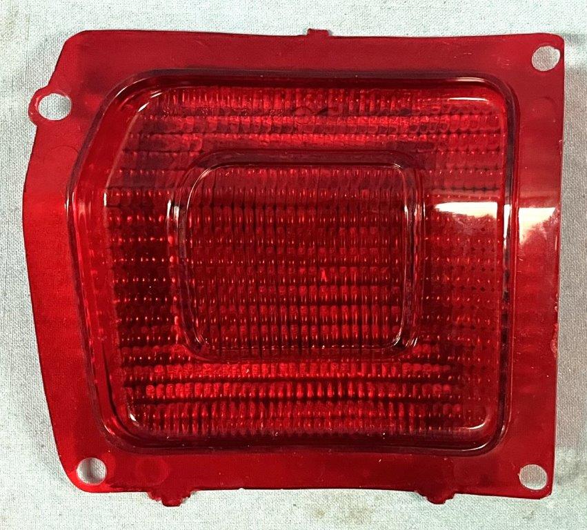 Drivers side Taillight lens