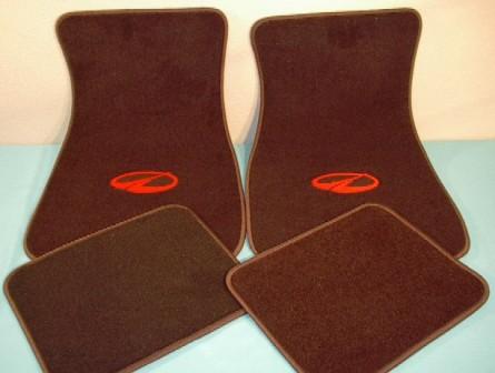 Set of 4 carpeted floor mats for OLDSMOBILE cars, has the Oldsmobile logo on the two front mats, brand new, never installed