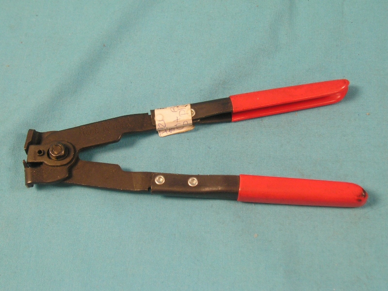 Line clamp tool