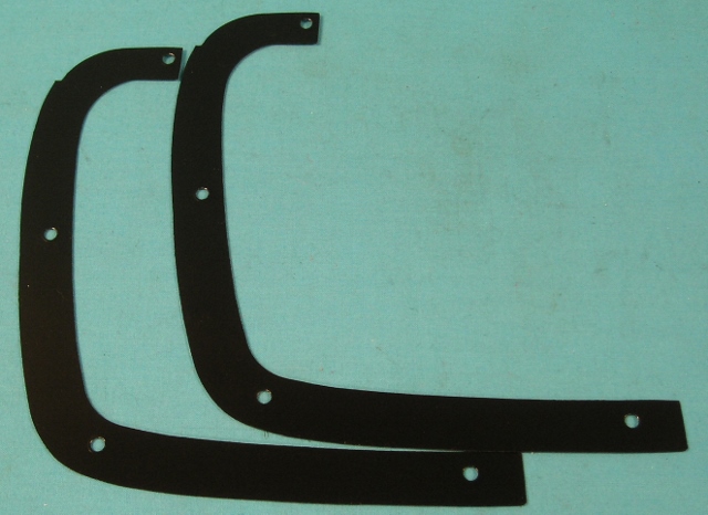 Taillight Quarter Extension Gaskets (set)