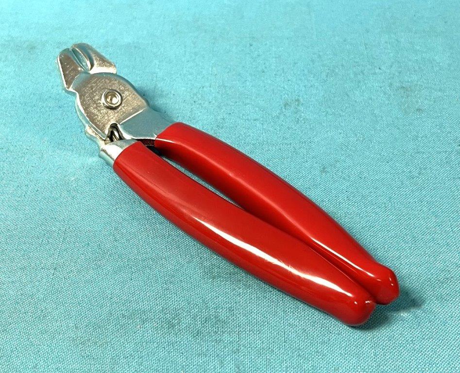 Hog Ring Pliers (Professional Quality)