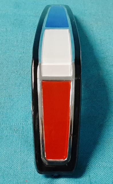 Sport Fury Plastic Grill Emblem (Red/White/Blue)