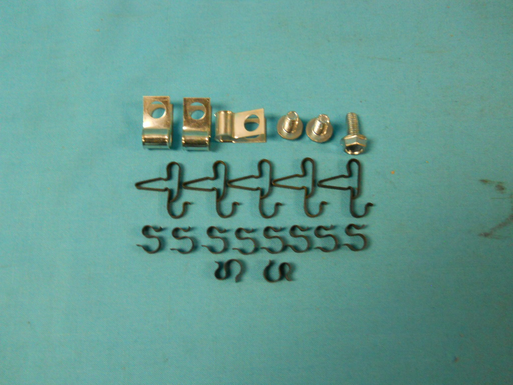 Fuel Line Clip kit - 3/8" + 1/4" fuel line clip set, 8 clips, 3 bolts & 10 "S" clips