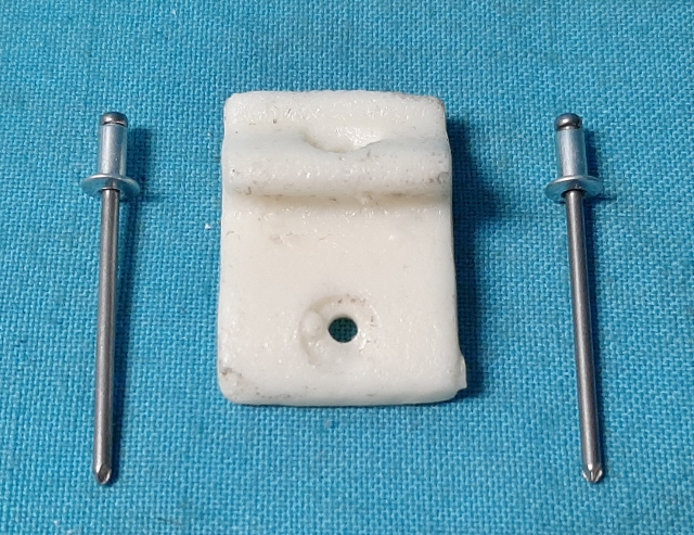 Manual Convertible Top Catch (white) Pop-rivets included. (each)