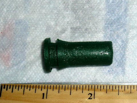 6 cyclinder accelerator rod insulator (green)