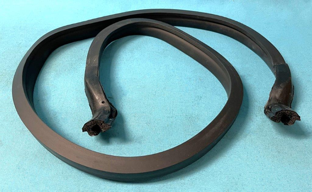 Top Header Seal