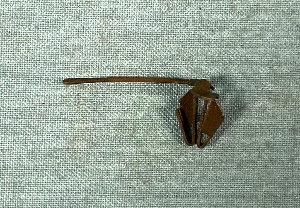Moulding Fastener (See picture)