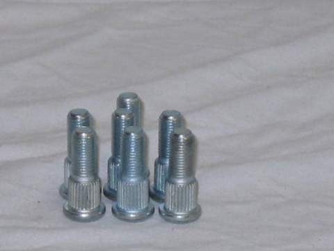 Wheel Stud - 10" front drum brakes 7/16"- 20 x 1-7/16 with .555" knurl diameter - RH Thread