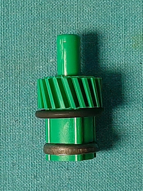 Speedometer Pinion 20 Tooth - OE part # 2204 359