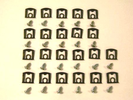Rear window mldg clip kit - Dart, Swinger, Valiant & Scamp (2dr hardtop).