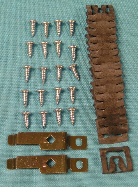 Rear Window Molding Clip Kit