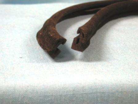 Quarter Window Weatherstrip - Flocked (Pair)