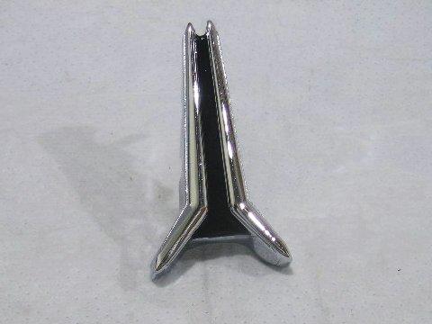 Grill emblem #2898 239
