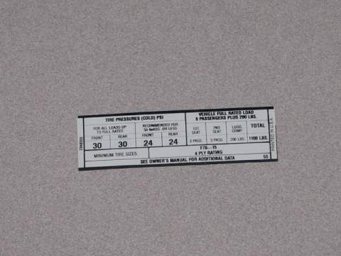 Late B-Body HEMI F70X15 Tire Pressure 2948 055