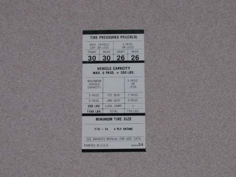 383-440 F70 X 14 Tire Pressure # 3400 454